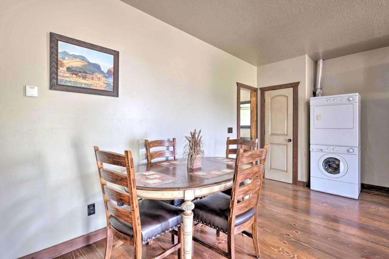 Вилла Well-Appointed Sterling Casita With Full Kitchen! Экстерьер фото