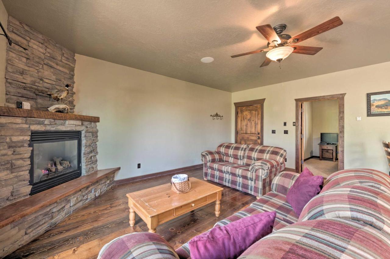 Вилла Well-Appointed Sterling Casita With Full Kitchen! Экстерьер фото