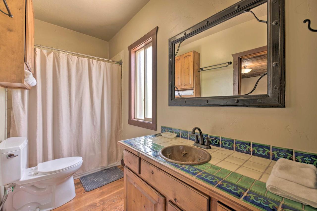 Вилла Well-Appointed Sterling Casita With Full Kitchen! Экстерьер фото