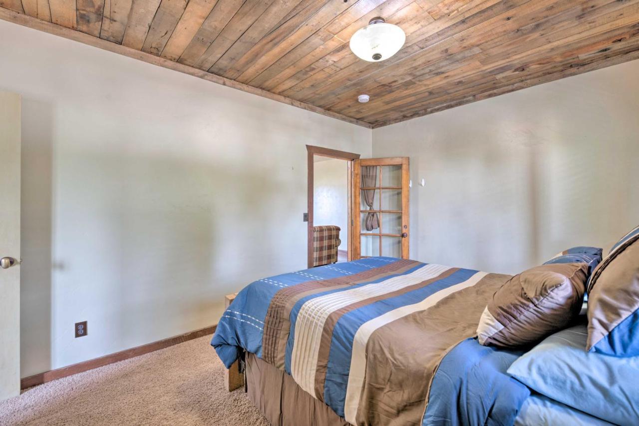 Вилла Well-Appointed Sterling Casita With Full Kitchen! Экстерьер фото